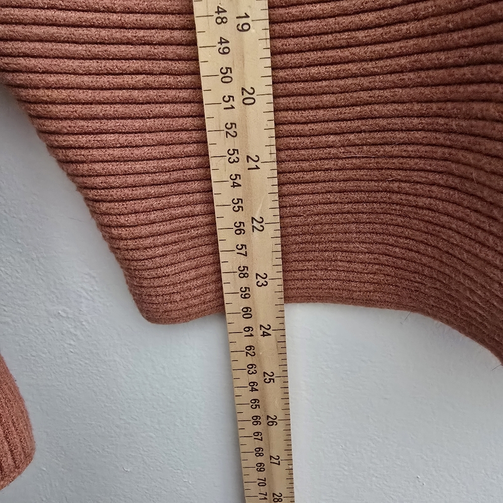 Boxy Ribbed Crewneck Sweater in Rust Orange - Picture 5 of 7